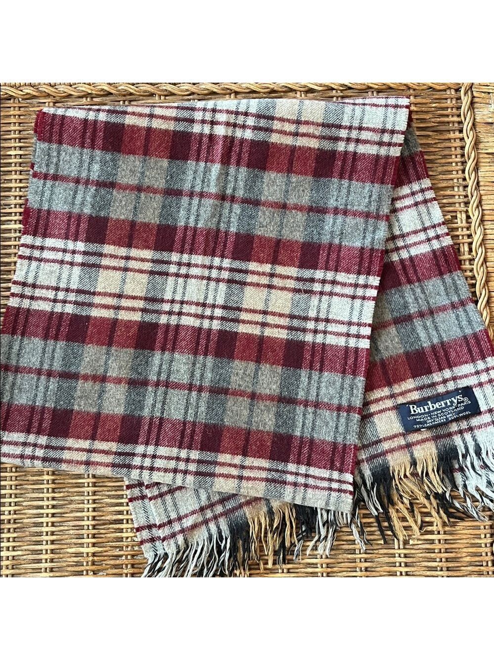 Vintage Burberrys Mens Cashmere Wool Classic Nova Plaid Scarf Burgundy Gray